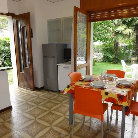 וילה Terraced With Outdoor Fireplace *